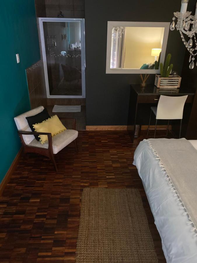 The Hedge Guesthouse Kuruman Extérieur photo