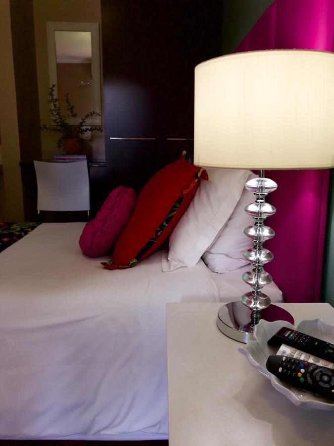 The Hedge Guesthouse Kuruman Extérieur photo